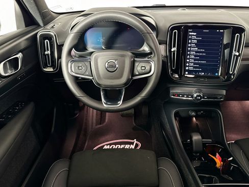 Used 2023 Volvo XC40 Recharge Plus AWD/4WD image 24
