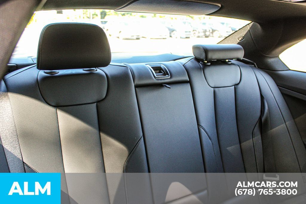 Used 2026 BMW 230i Coupe RWD image 17
