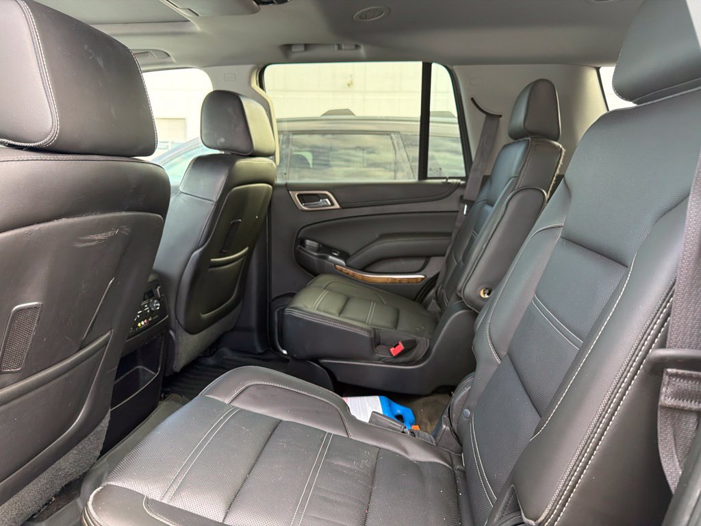Used 2015 GMC Yukon Denali w/ Premium Package AWD/4WD image 12