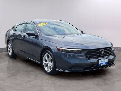 Certified 2023 Honda Accord LX image 3