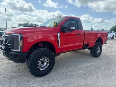 Used 2025 Ford F350 XLT w/ 360-Degree Camera Package