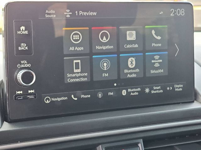 Used 2025 Honda Pilot Black Edition image 17