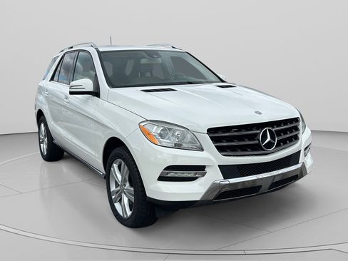 Used 2014 Mercedes-Benz ML 350 ML 350 4MATIC image 7