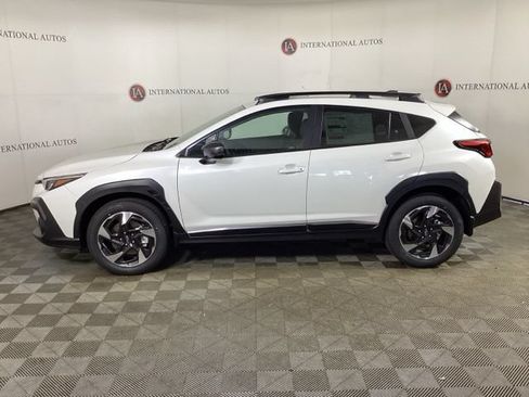 Used 2025 Subaru Crosstrek 2.5i Limited AWD/4WD image 6