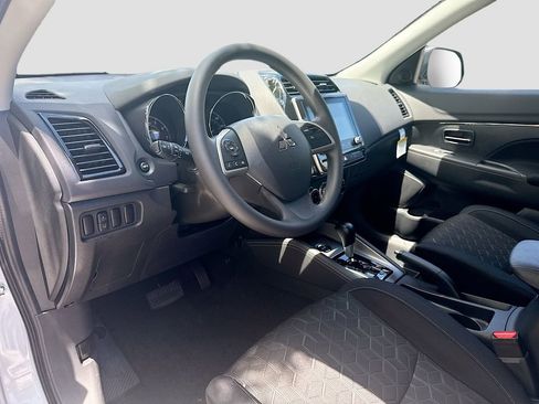 New 2026 Mitsubishi Outlander Sport ES AWD/4WD image 9