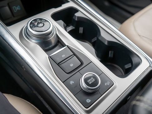 Used 2020 Ford Explorer Limited w/ Class III Trailer Tow Package image 38