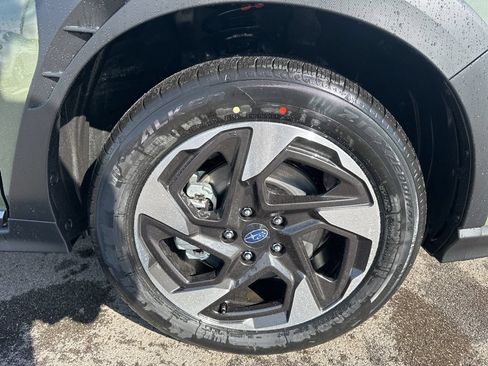 New 2026 Subaru Crosstrek 2.5i Limited w/ Crosstrek Mirror Package AWD/4WD image 34