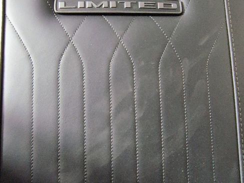 New 2026 RAM 3500 Limited AWD/4WD image 17