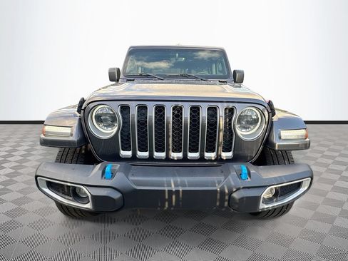 Used 2023 Jeep Wrangler Unlimited Sahara AWD/4WD image 2