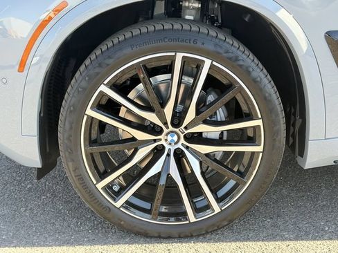 Used 2026 BMW X5 sDrive40i w/ M Sport Package RWD image 10