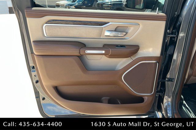 Used 2019 RAM 1500 Laramie AWD/4WD image 18