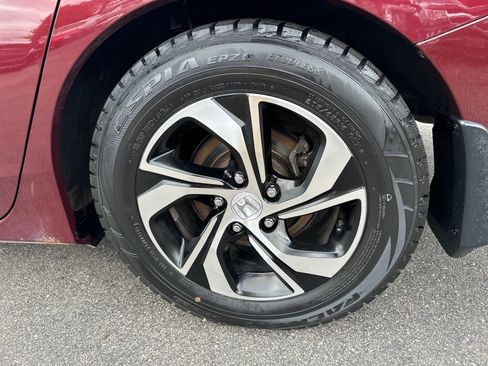 Used 2017 Honda Accord LX image 8