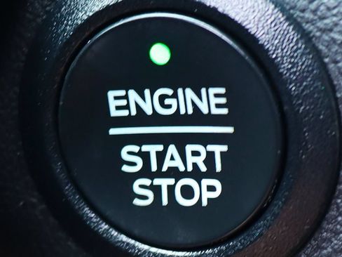 Used 2022 Ford Escape SE w/ Cold Weather Package FWD image 53