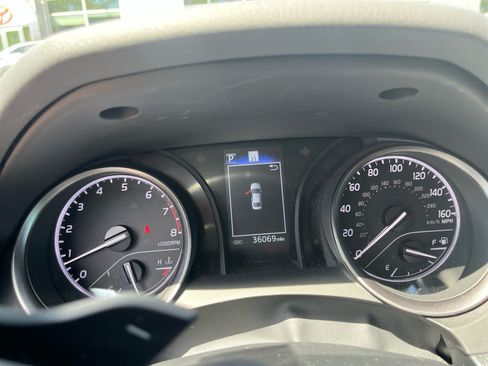 Used 2023 Toyota Camry SE w/ Protection Package (Q2) (TMS) FWD image 9