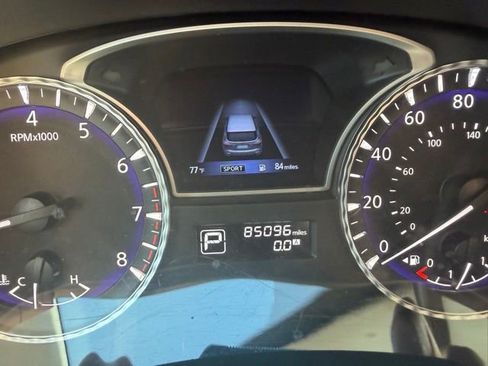 Used 2020 INFINITI QX60 Luxe w/ Essential Package FWD image 16