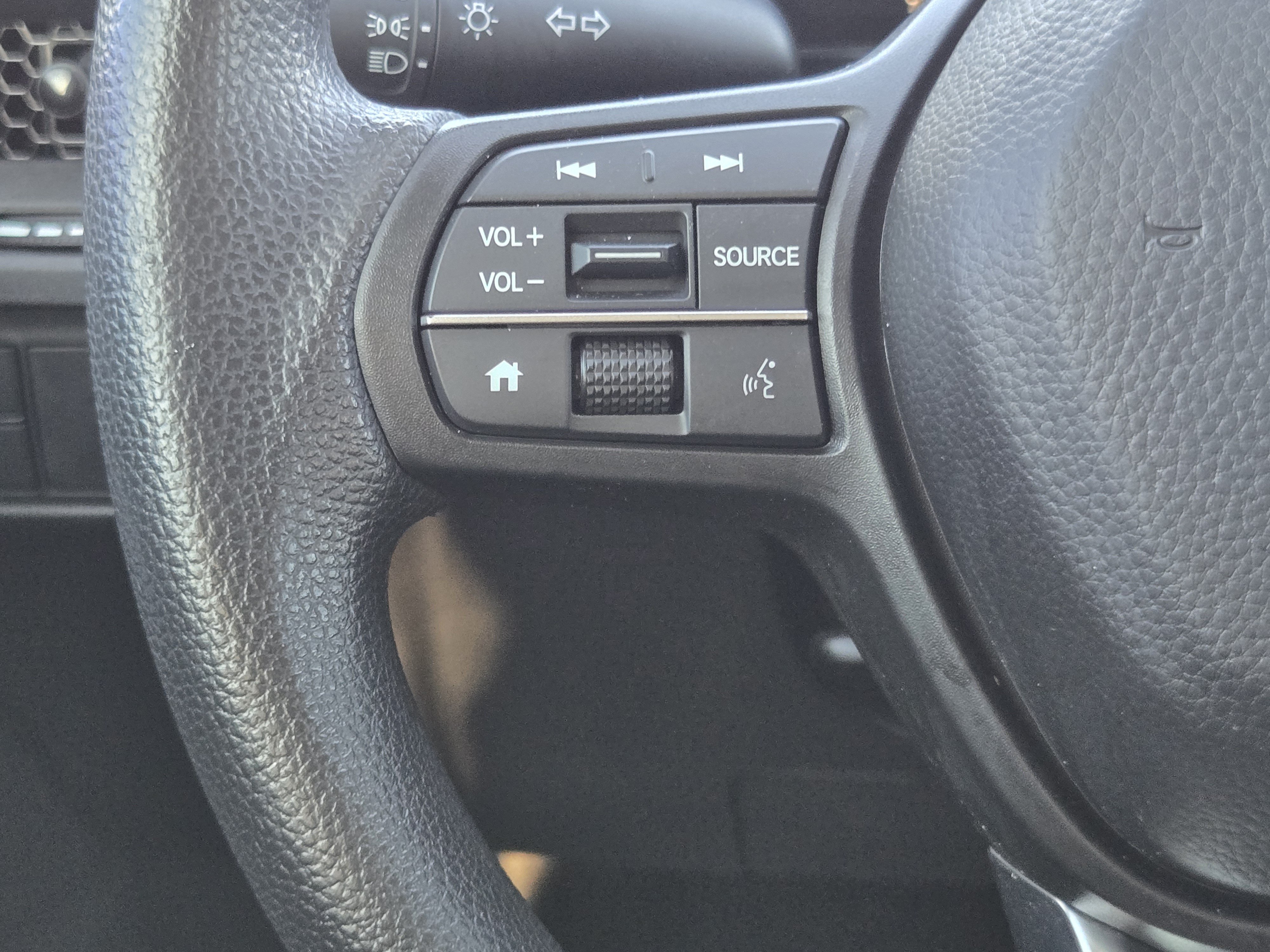Certified 2024 Honda CR-V EX image 30
