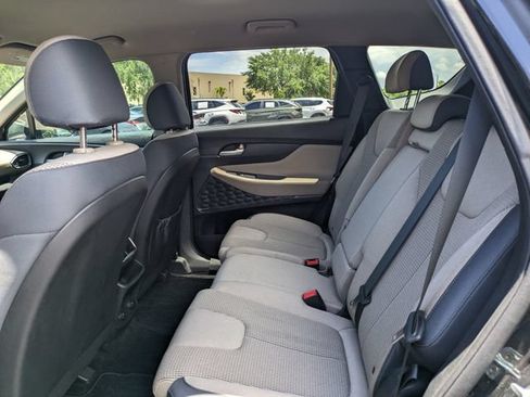 Used 2020 Hyundai Santa Fe SEL FWD image 14