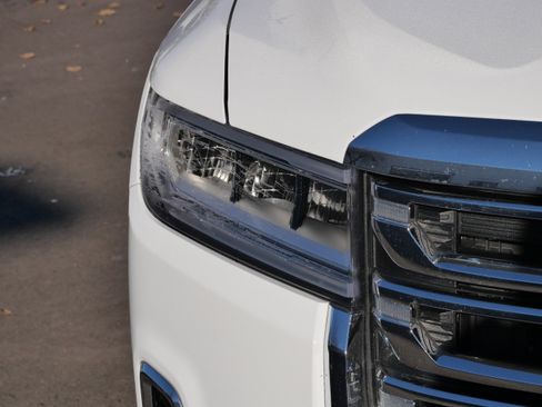 Used 2020 GMC Acadia SLT image 16