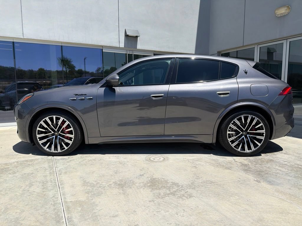 Certified 2023 Maserati Grecale Folgore AWD/4WD image 9