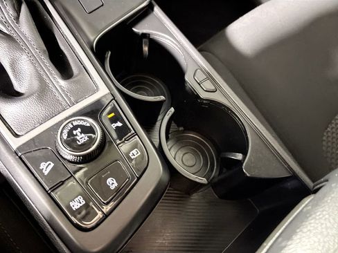 Used 2023 Kia Sportage LX image 15