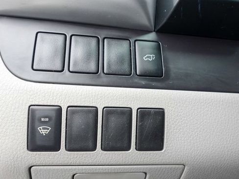 Used 2015 Toyota Highlander XLE image 17