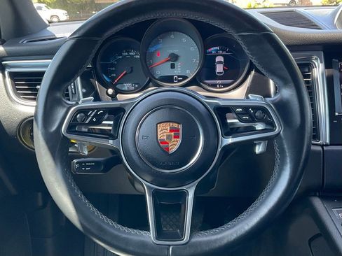 Used 2016 Porsche Macan S AWD/4WD image 38