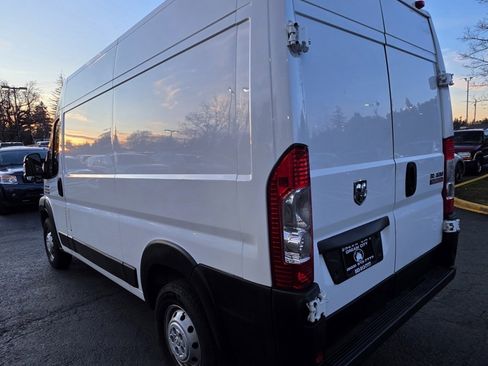 Used 2019 RAM ProMaster 2500 image 5