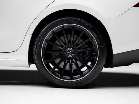 Used 2021 Mercedes-Benz AMG GT 43 image 22