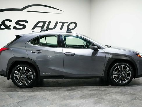 Used 2021 Lexus UX 250h AWD/4WD image 6