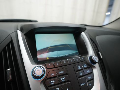 Used 2017 Chevrolet Equinox LT w/ Convenience Package FWD image 19