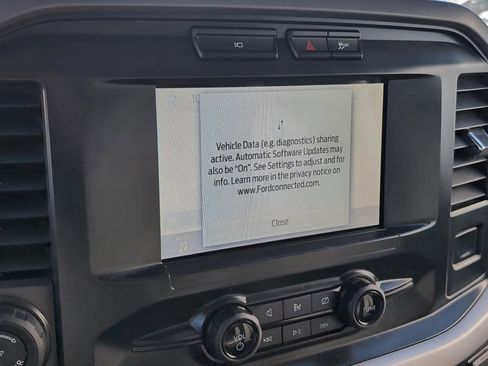 Used 2022 Ford F150 XLT w/ Trailer Tow Package image 18