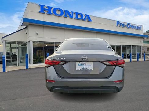 Used 2025 Nissan Sentra S image 5