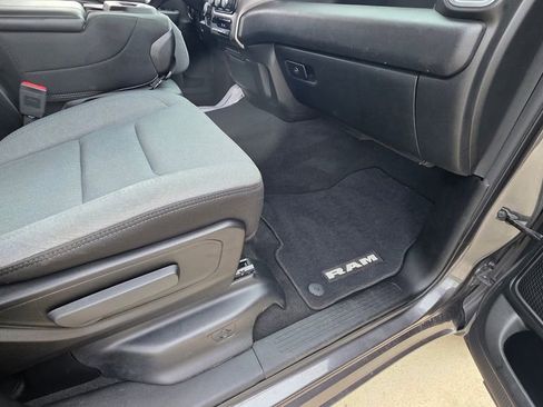 Used 2019 RAM 1500 Big Horn image 14