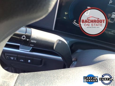 Used 2025 Hyundai Santa Cruz SEL image 19