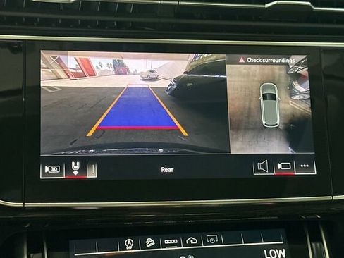 Used 2021 Audi Q7 3.0T Premium w/ Convenience Package image 26