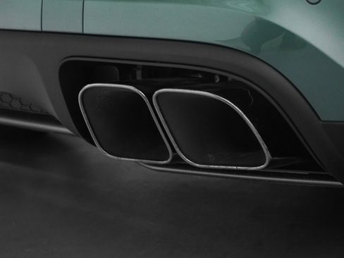 New 2025 Porsche Cayenne Turbo image 24