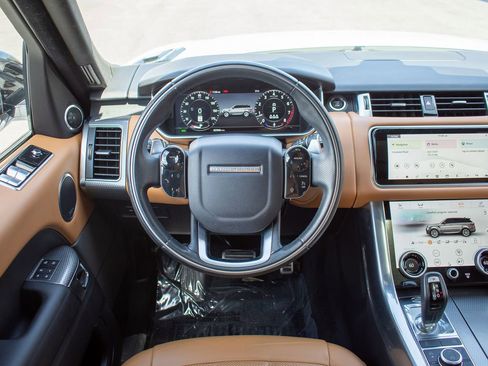 Used 2022 Land Rover Range Rover Sport HSE Dynamic image 13