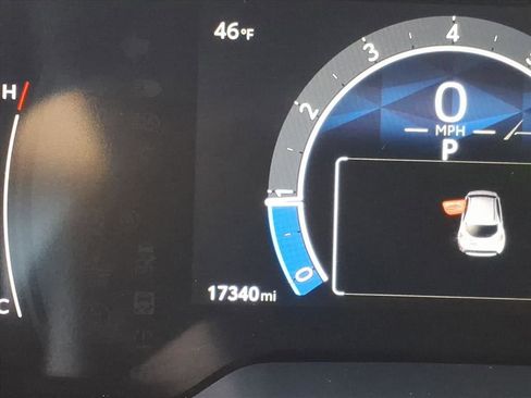 Used 2024 Toyota Corolla XSE image 7