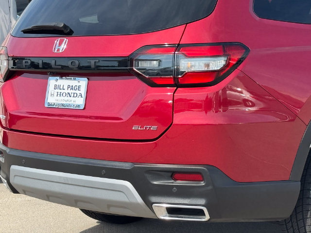 Used 2023 Honda Pilot Elite image 8