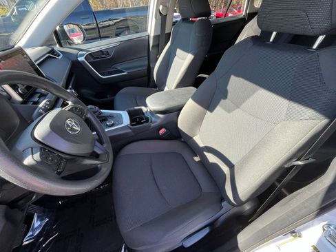 Used 2025 Toyota RAV4 LE image 30