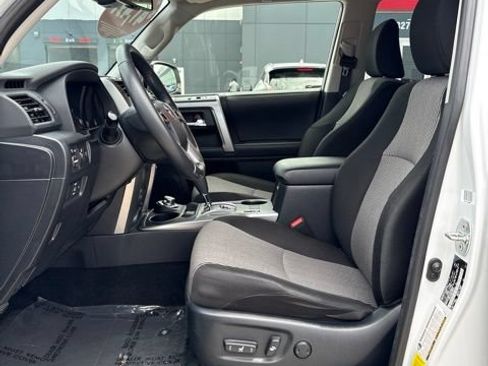 Used 2024 Toyota 4Runner SR5 AWD/4WD image 5