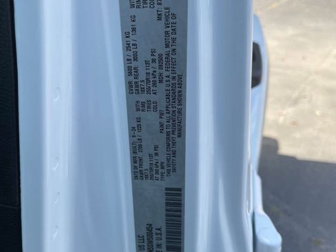 Used 2025 Jeep Wrangler Sahara image 22