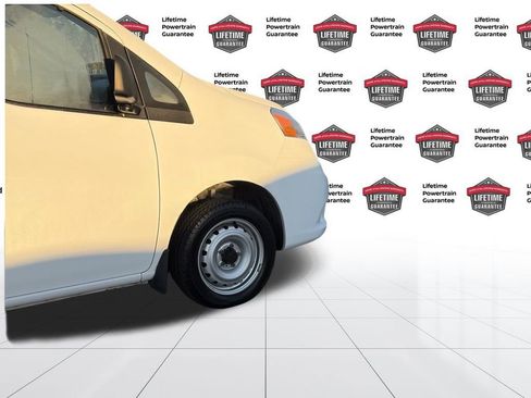 Certified 2020 Nissan NV200 S image 8