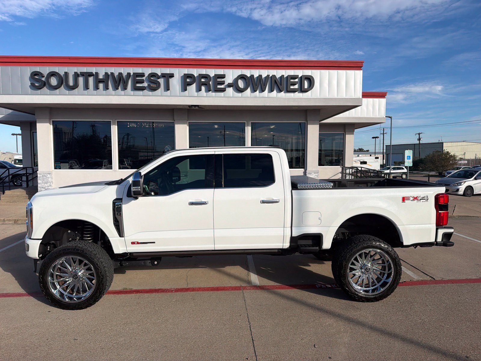 Used 2026 Ford F250 Platinum w/ Platinum Plus Package AWD/4WD image 8