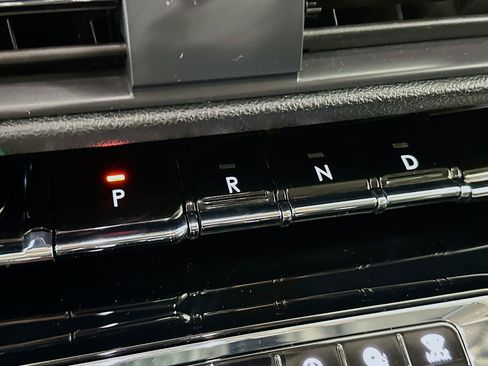 Used 2024 Lincoln Corsair Reserve w/ Equipment Group 201A image 25