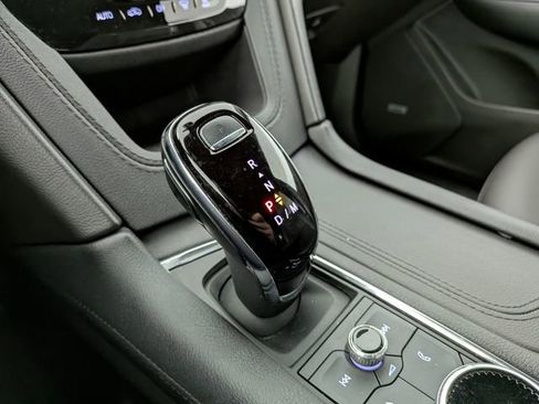 Certified 2023 Cadillac XT6 Luxury AWD/4WD image 19