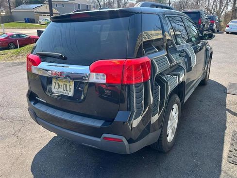 Used 2015 GMC Terrain SLE w/ Convenience Package FWD image 5