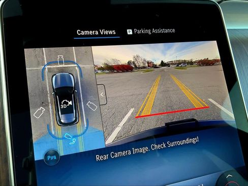 Used 2026 Mercedes-Benz GLC 300 4MATIC image 8