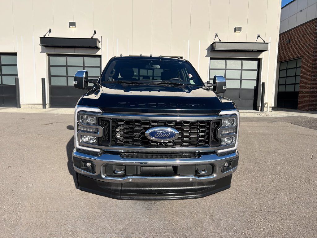 Used 2023 Ford F350 King Ranch AWD/4WD image 5