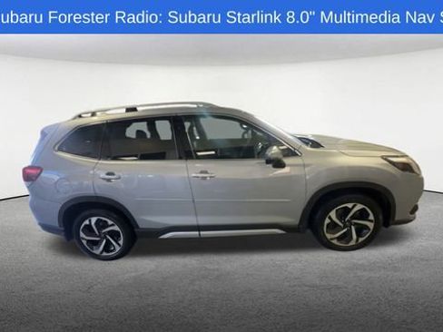 Used 2022 Subaru Forester Touring image 10